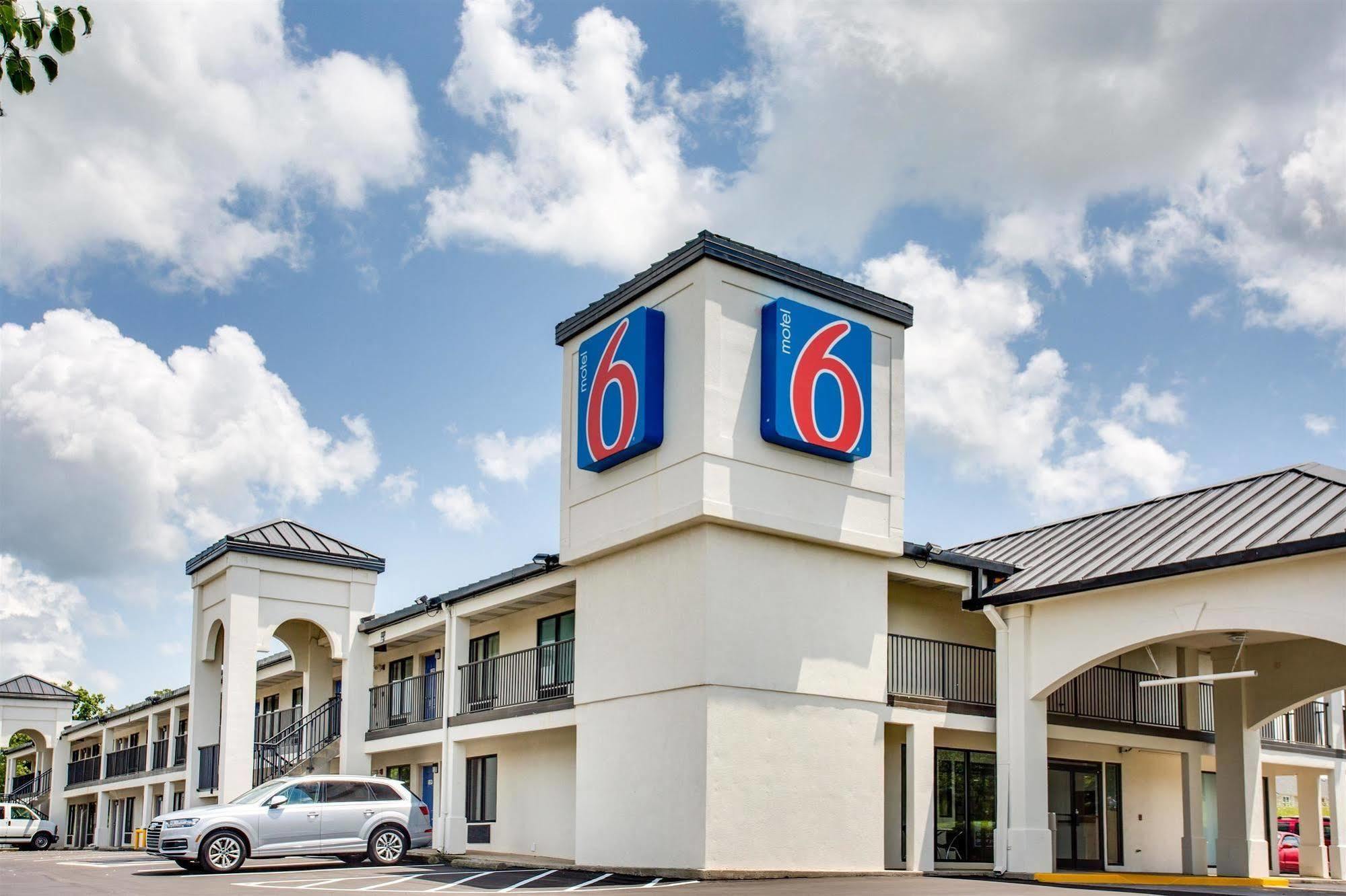 Motel 6-White House, Tn Exteriör bild